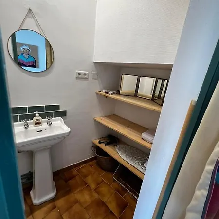 아파트 Au Calme Terrasse Privee Place De Parking Securisee *