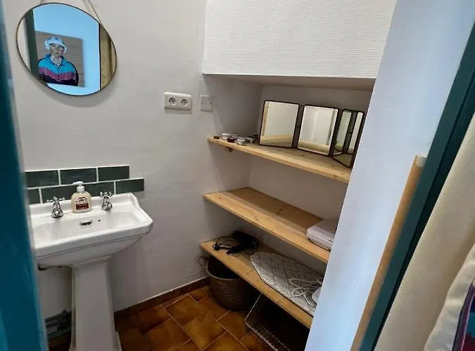 Apartmán Au Calme Terrasse Privee Place De Parking Securisee *