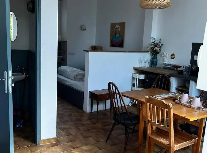 Au Calme Terrasse Privee Place De Parking Securisee Apartmán Angers